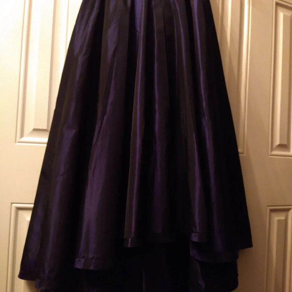 SOLD! Gigi Clark, Gorgeous Iridescent Purple Full Circle Maxi Skirt - Picture 12 of 16